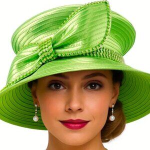 Medium brim lime green with bow accents along with trim.